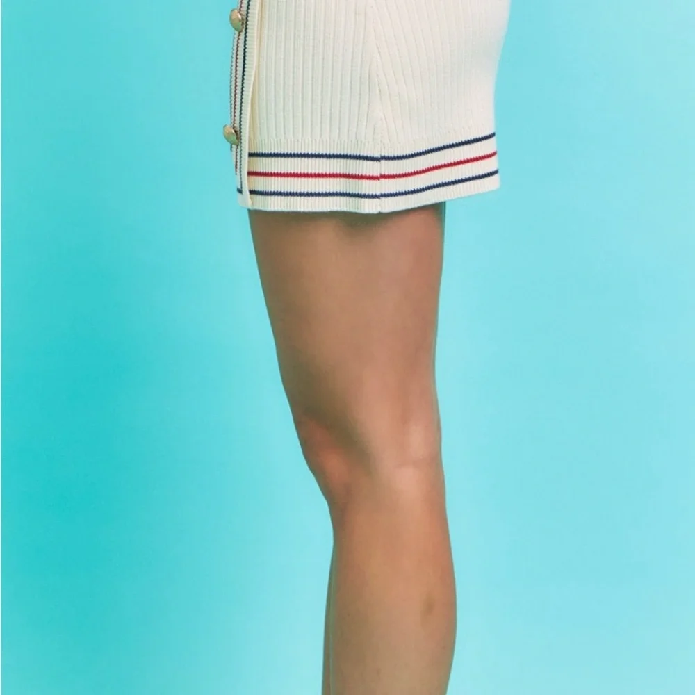 Knit Collar Two Piece Short Sleeve Top and Mini Skirt Matching Set - Picture 10 of 15